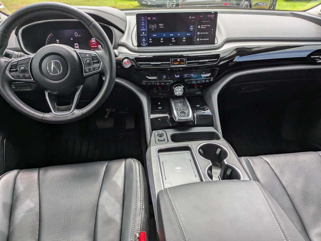 Used 2025 Acura MDX FWD w/ Technology Package image 16