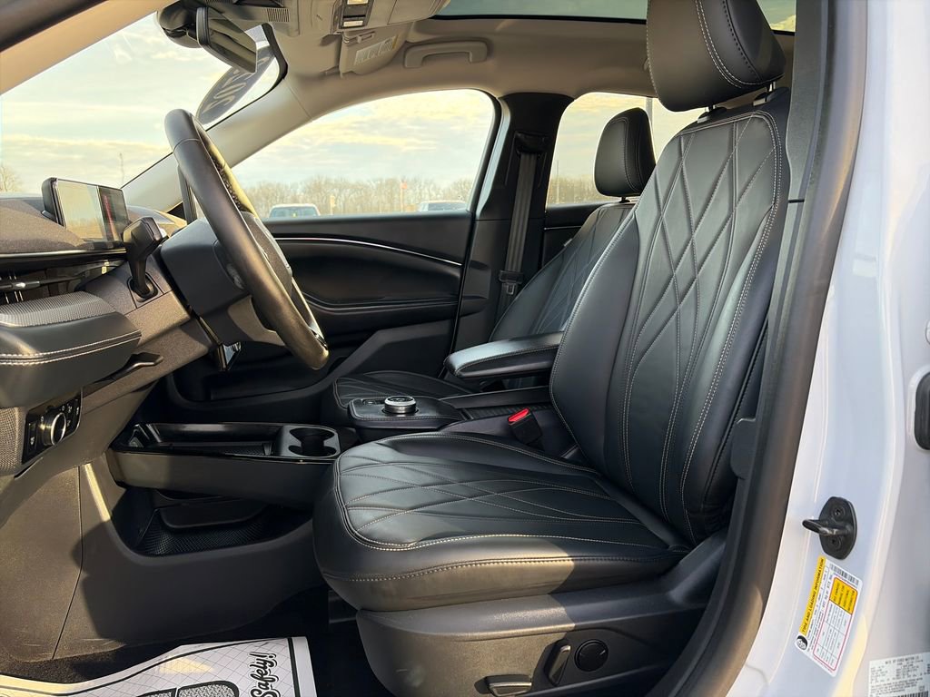 Used 2023 Ford Mustang Mach-E California Route 1 image 22