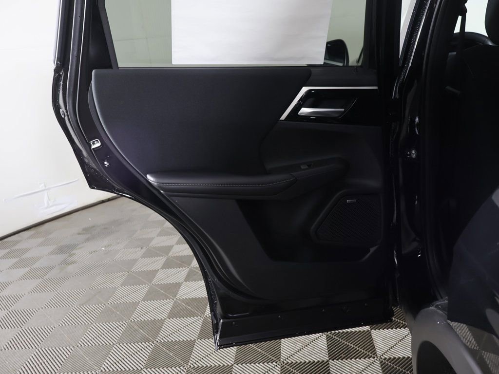 New 2026 Mitsubishi Outlander ES image 24