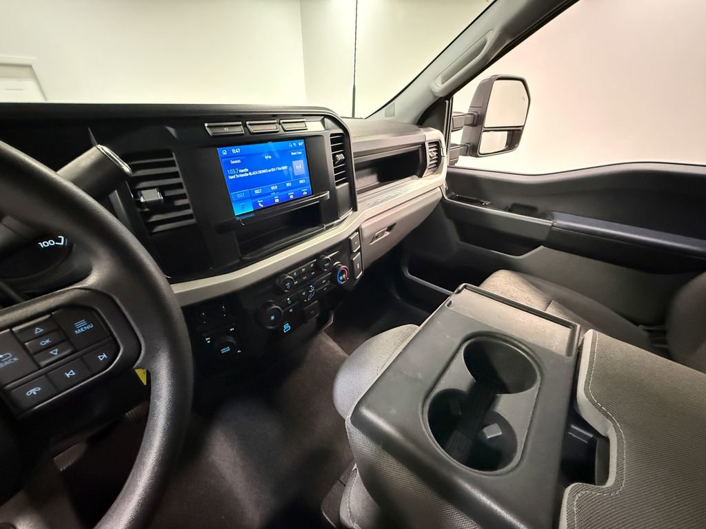 Used 2024 Ford F250 XL w/ STX Appearance Package image 81