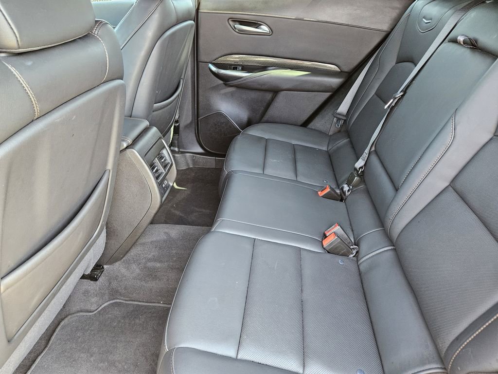 Used 2023 Cadillac XT4 Sport FWD image 35