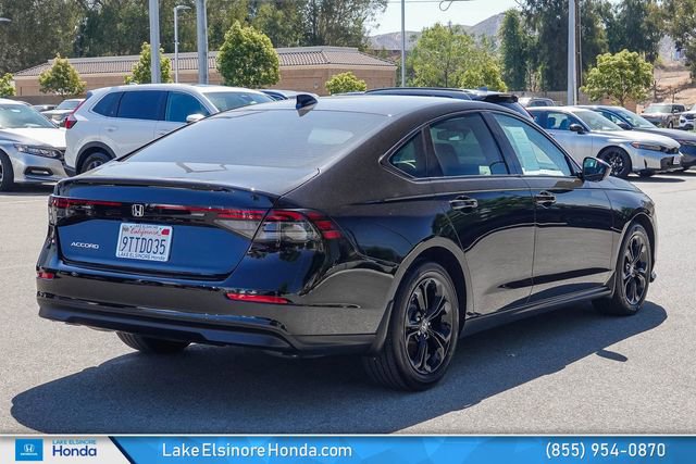 Certified 2025 Honda Accord SE image 9
