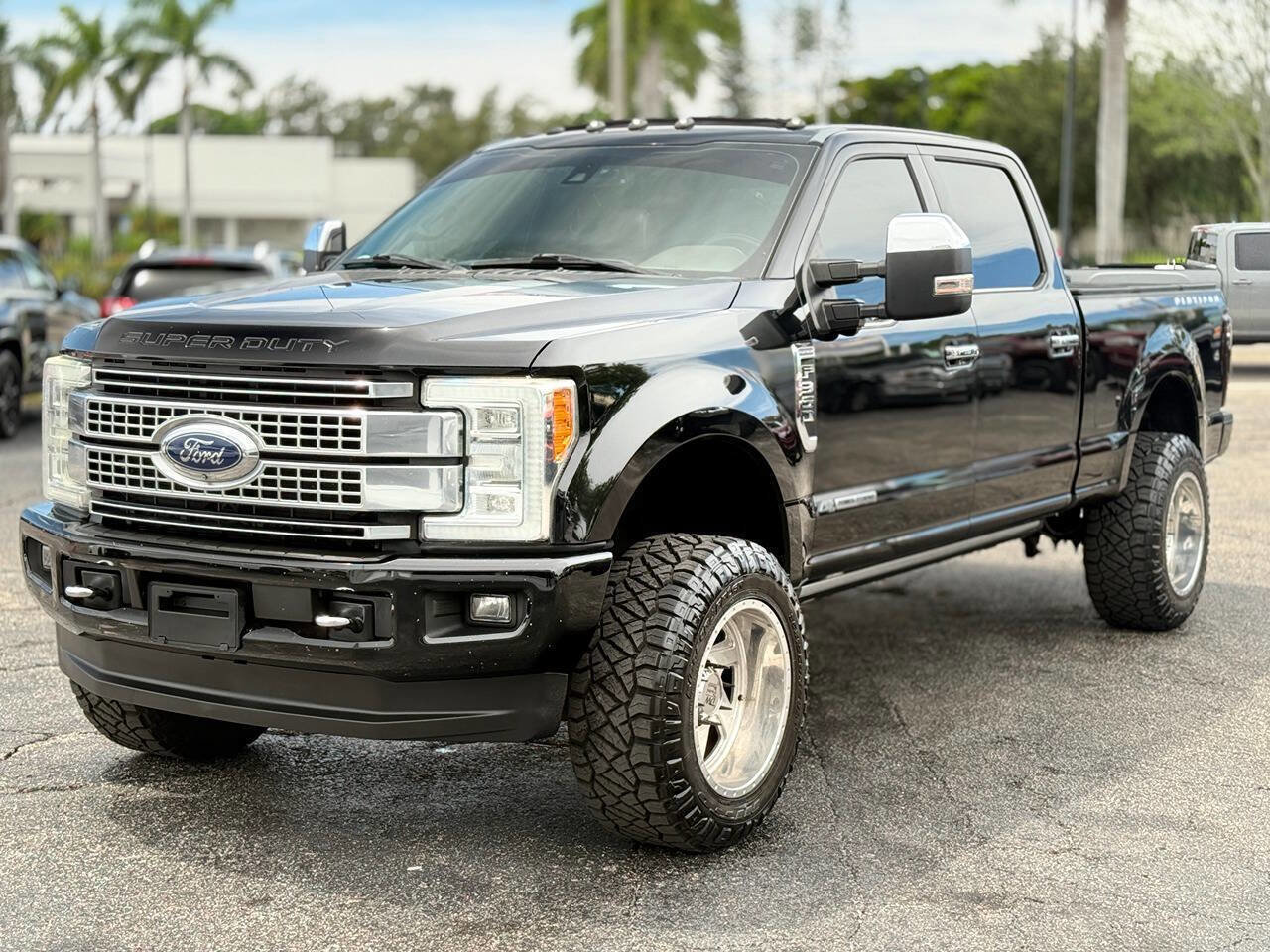 Used 2017 Ford F350 Platinum w/ Platinum Ultimate Package