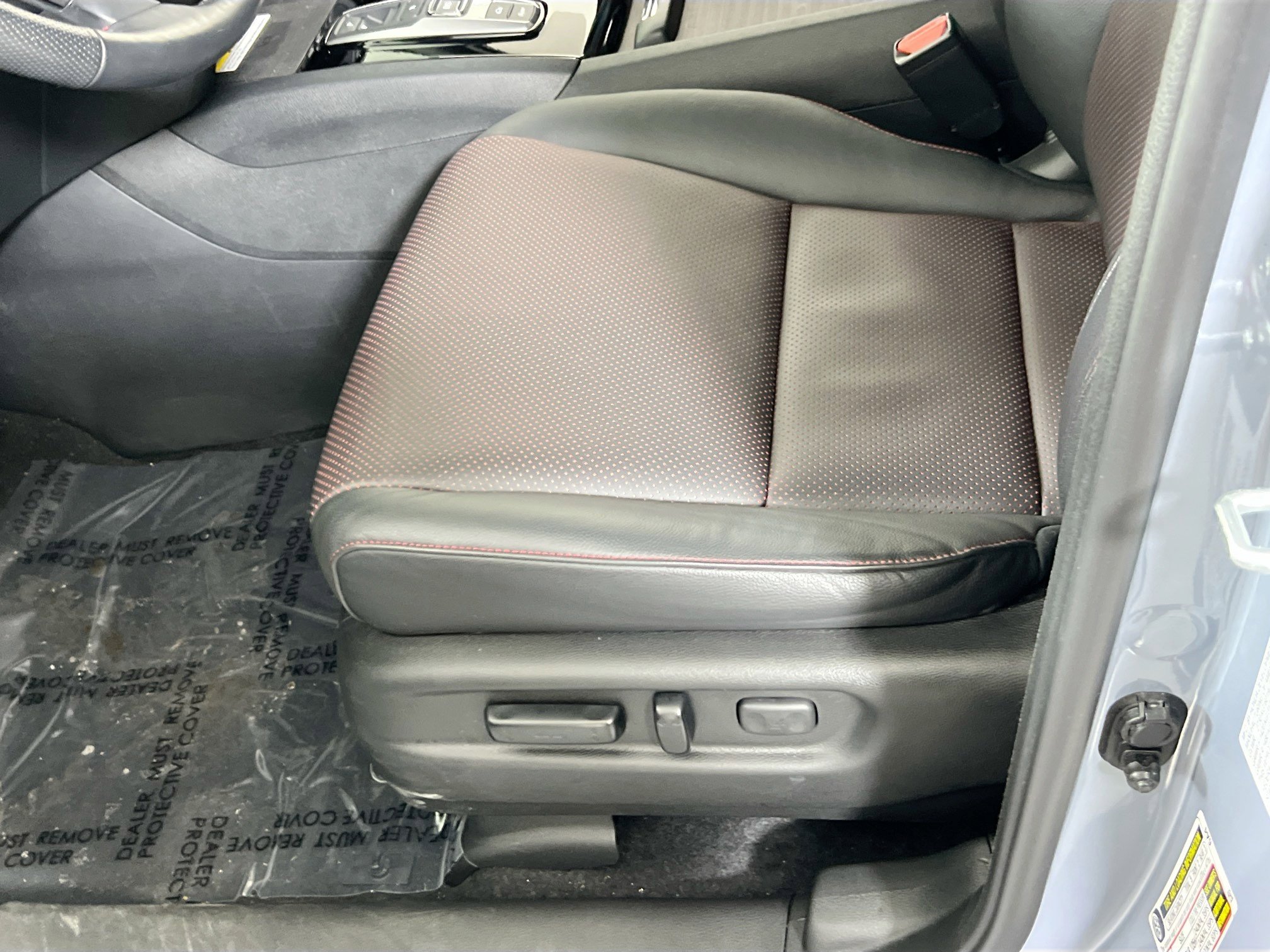 Used 2022 Honda Ridgeline Black Edition image 19