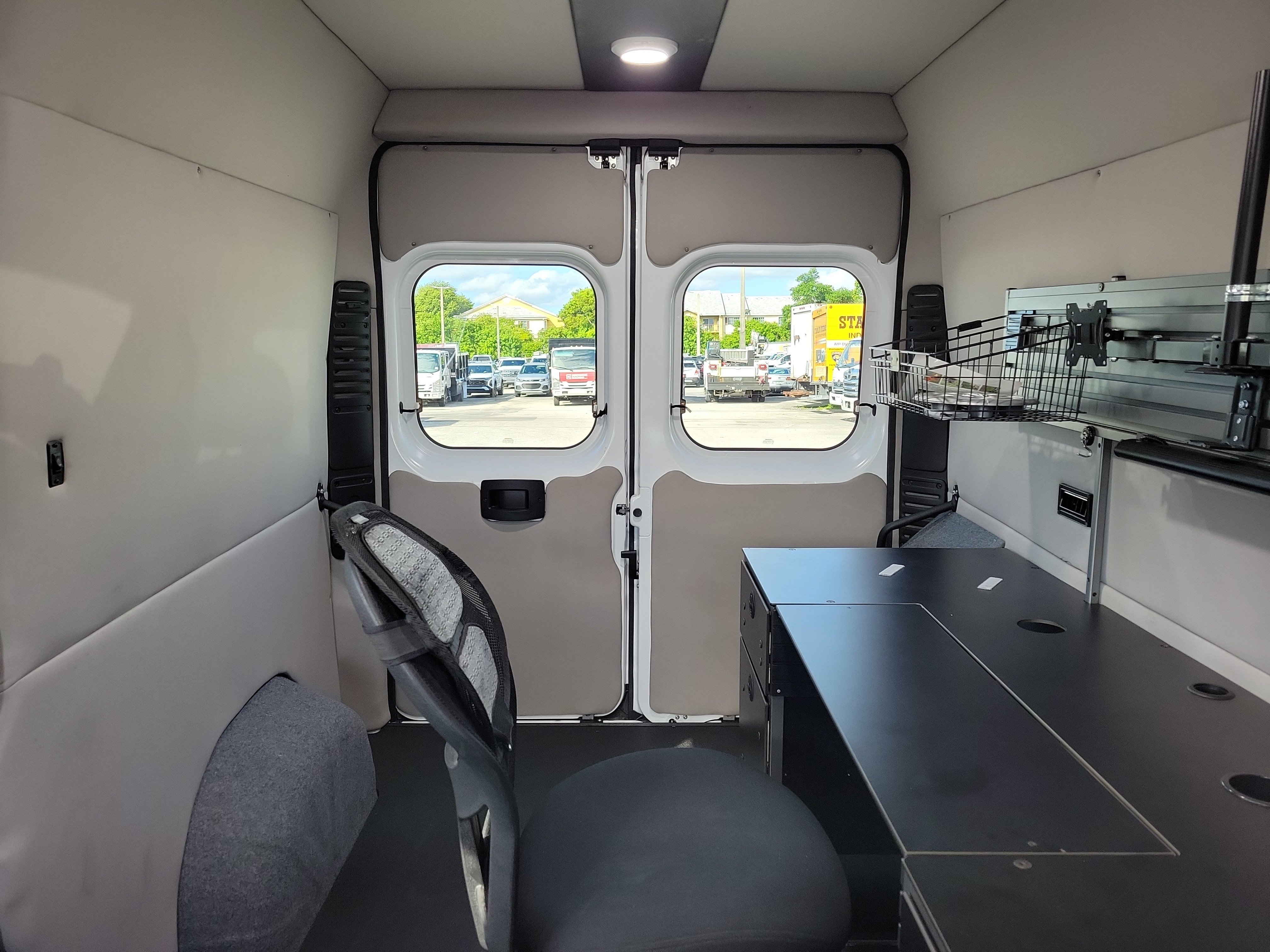 Used 2021 RAM ProMaster 1500 FWD image 16