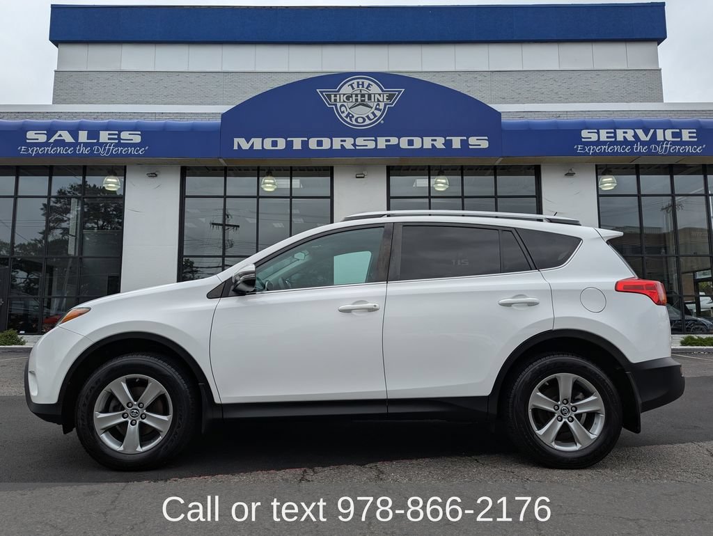 Used 2015 Toyota RAV4 XLE AWD/4WD image 1