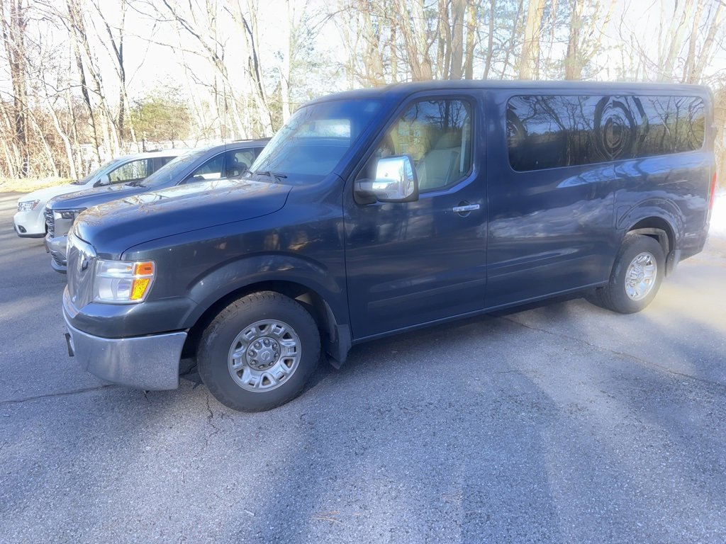 Used 2018 Nissan NV 3500 SV w/ Navigation Package image 2