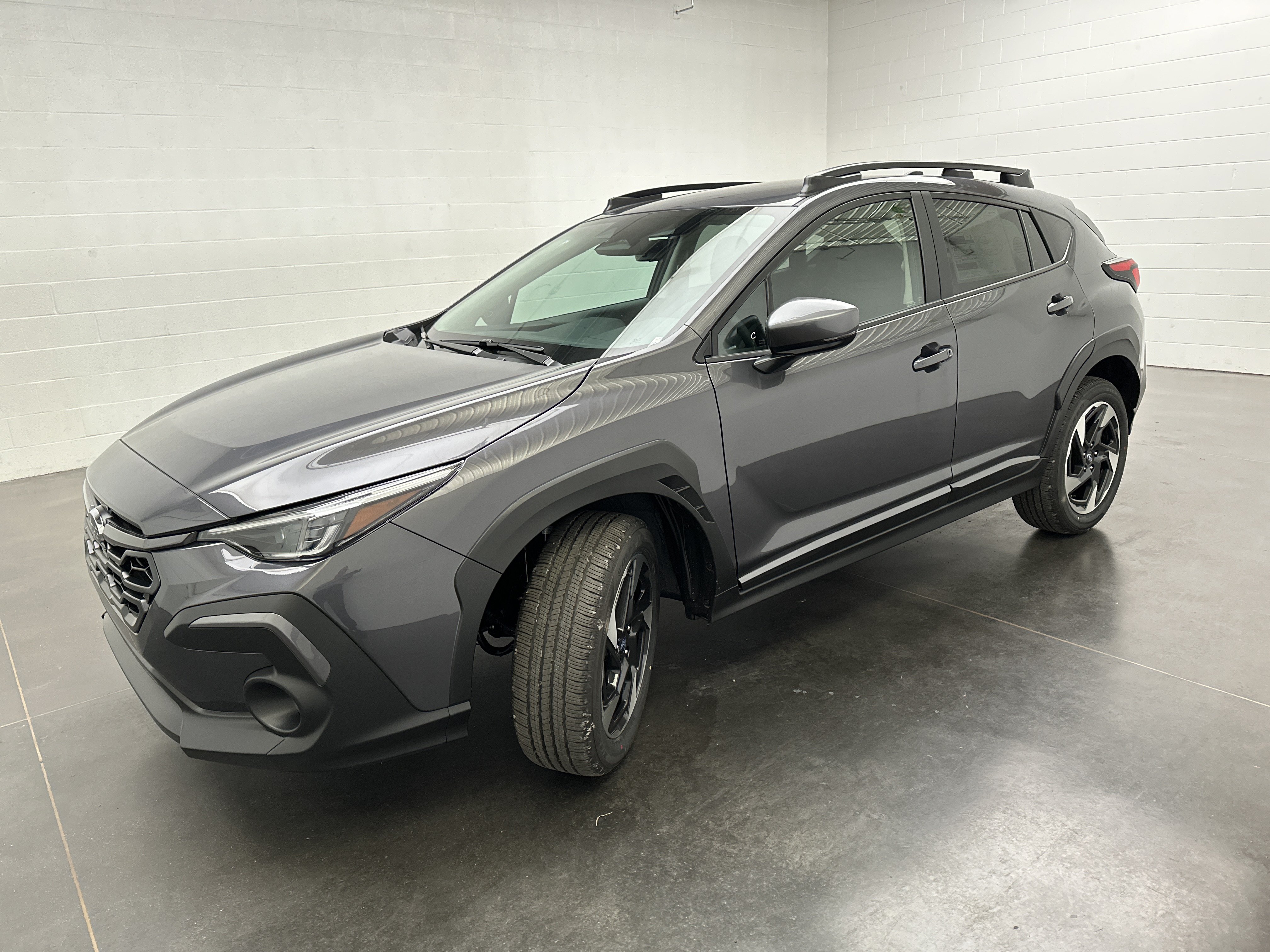 New 2026 Subaru Crosstrek 2.5i Limited w/ Crosstrek Mirror Package AWD/4WD image 4