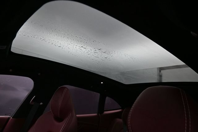 Used 2021 Aston Martin DBX AWD/4WD image 12