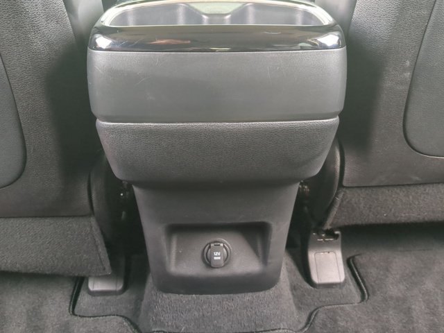 Used 2025 Kia Telluride S FWD image 18