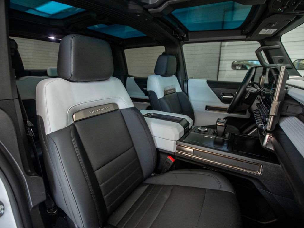 Used 2022 GMC Hummer EV Edition 1 w/ LPO, Illumination Package AWD/4WD image 25