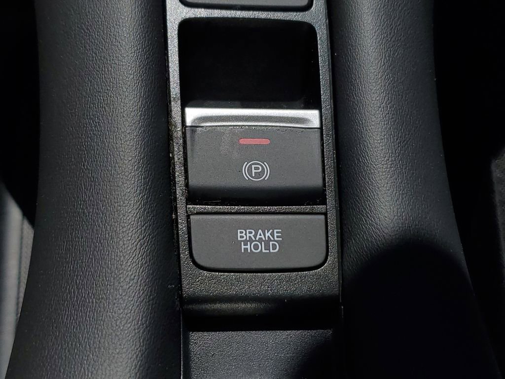 Used 2025 Honda HR-V LX image 29