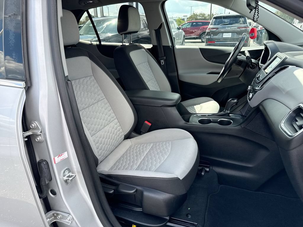 Used 2019 Chevrolet Equinox LT FWD image 25