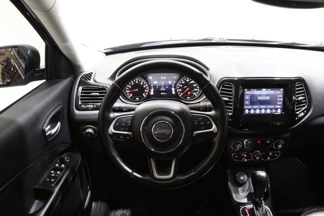 Used 2021 Jeep Compass Latitude w/ Sun and Sound Group AWD/4WD image 14