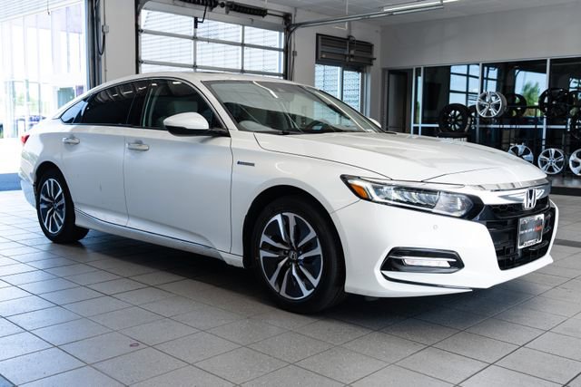 Used 2019 Honda Accord Touring image 1