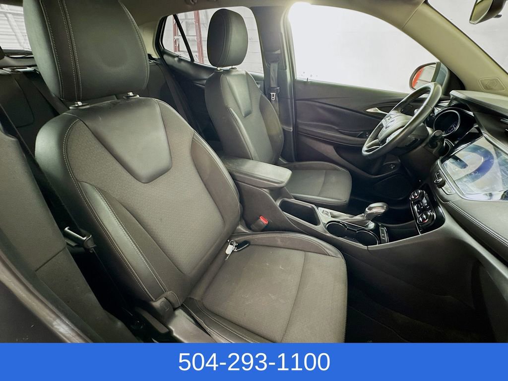 Used 2022 Buick Encore GX Select w/ Sport Touring Package image 26