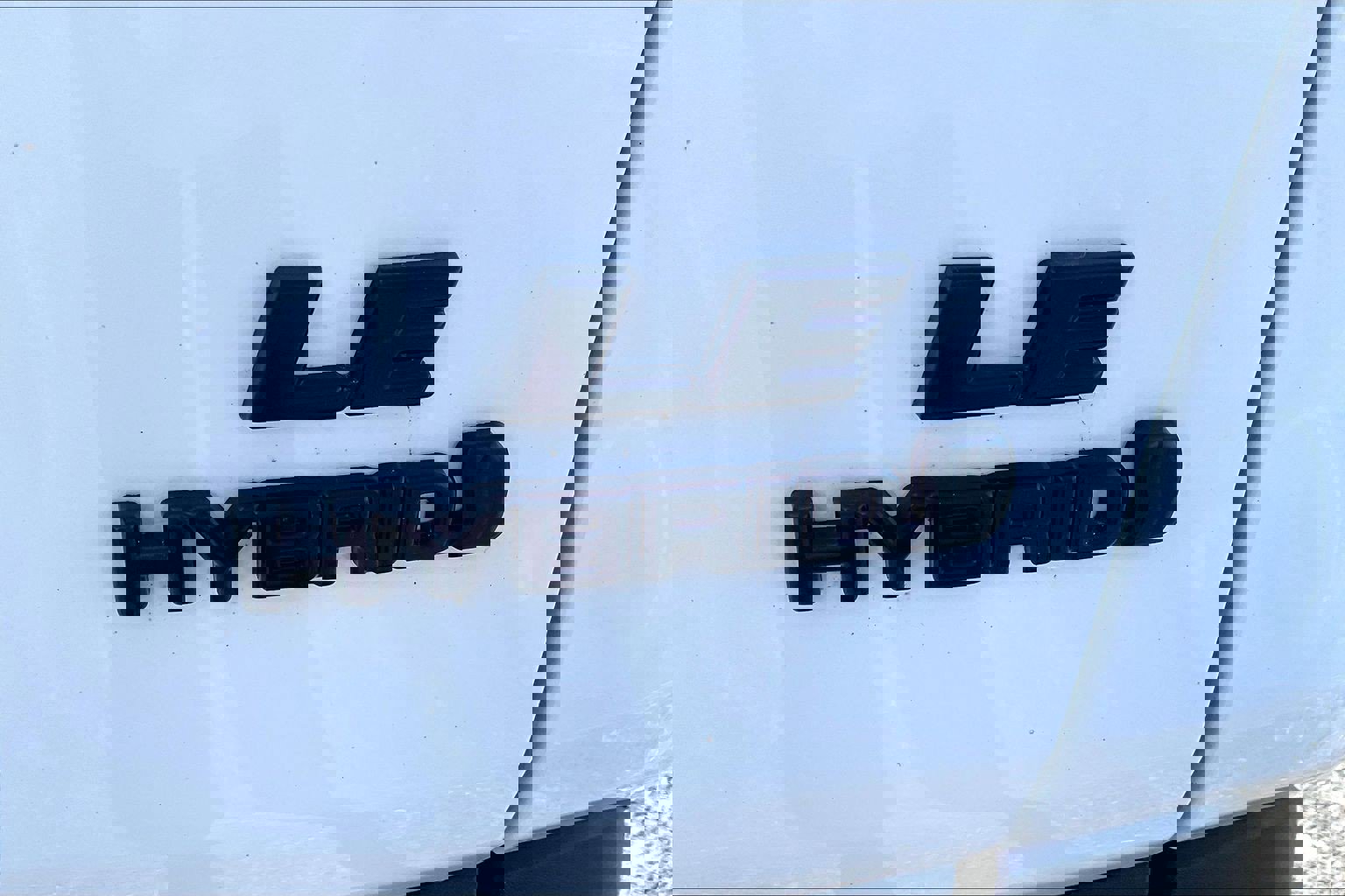 Used 2023 Toyota RAV4 LE image 8