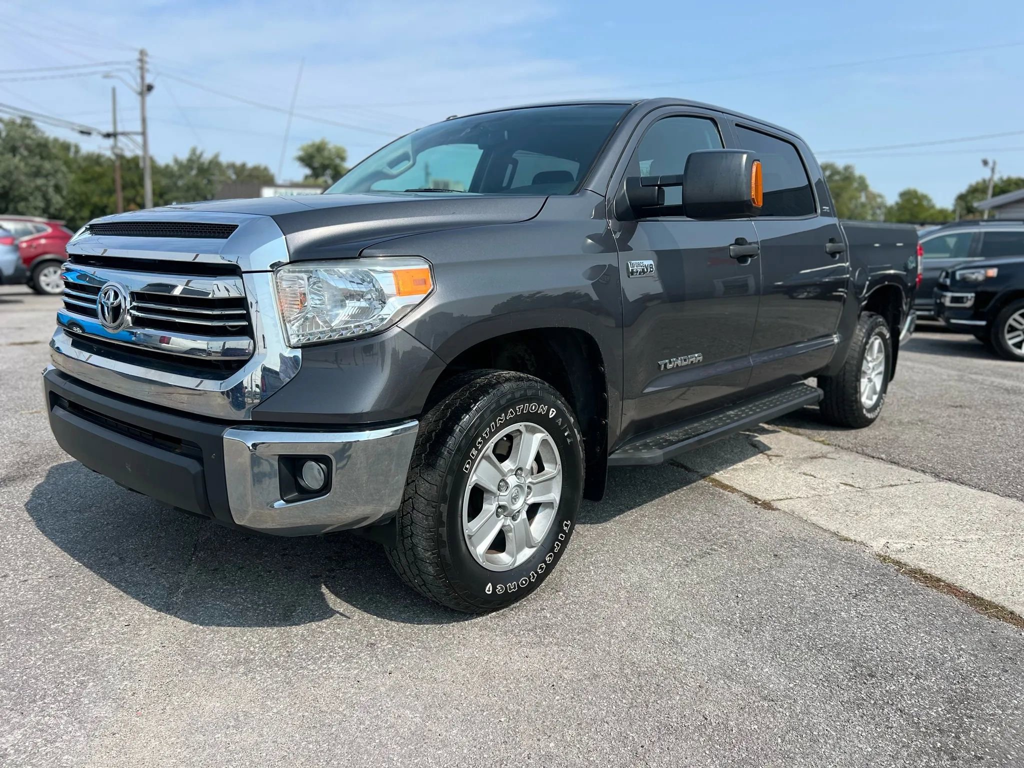 Used 2016 Toyota Tundra SR5 image 4