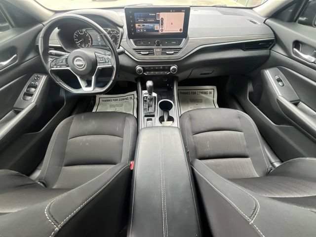 Used 2024 Nissan Altima 2.5 SV w/ SV Premium Package FWD image 12