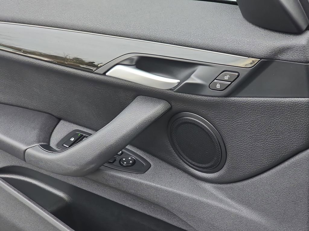 Used 2018 BMW X1 xDrive28i w/ Convenience Package image 31