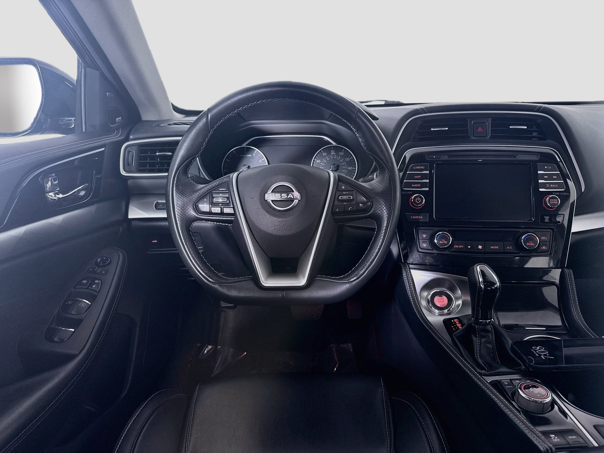 Used 2023 Nissan Maxima SL FWD image 17