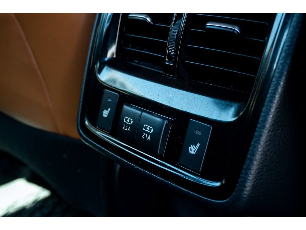 Used 2019 Toyota Avalon Limited w/ Advanced Safety Package image 20