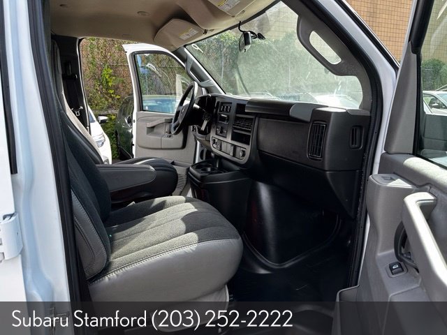 Used 2025 Chevrolet Express 2500 w/ Driver Convenience Package RWD image 18