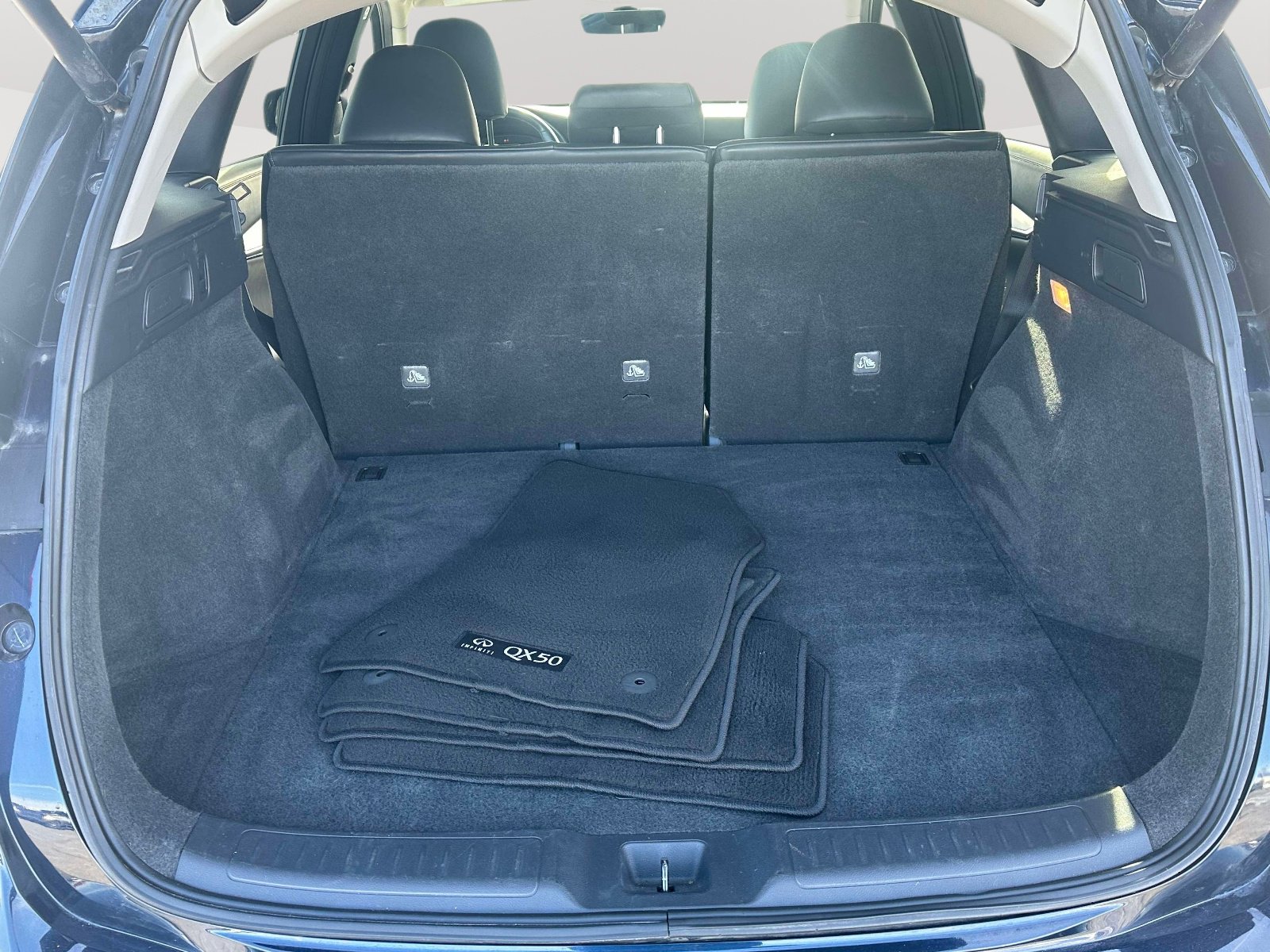 Used 2024 INFINITI QX50 Luxe image 35