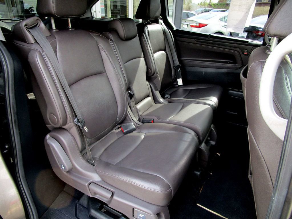 Used 2022 Honda Odyssey Touring image 18
