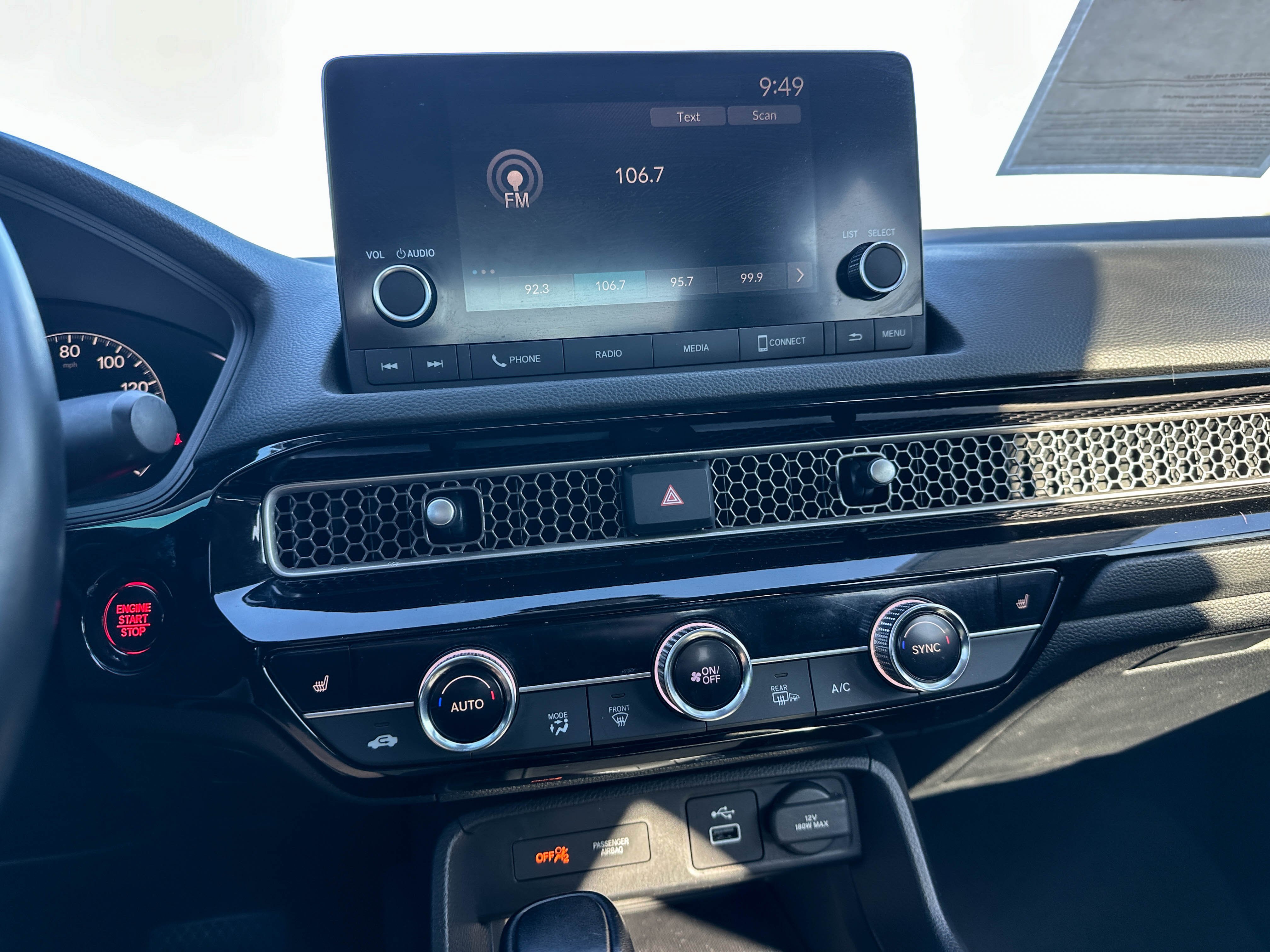 Certified 2023 Honda Civic EX image 33