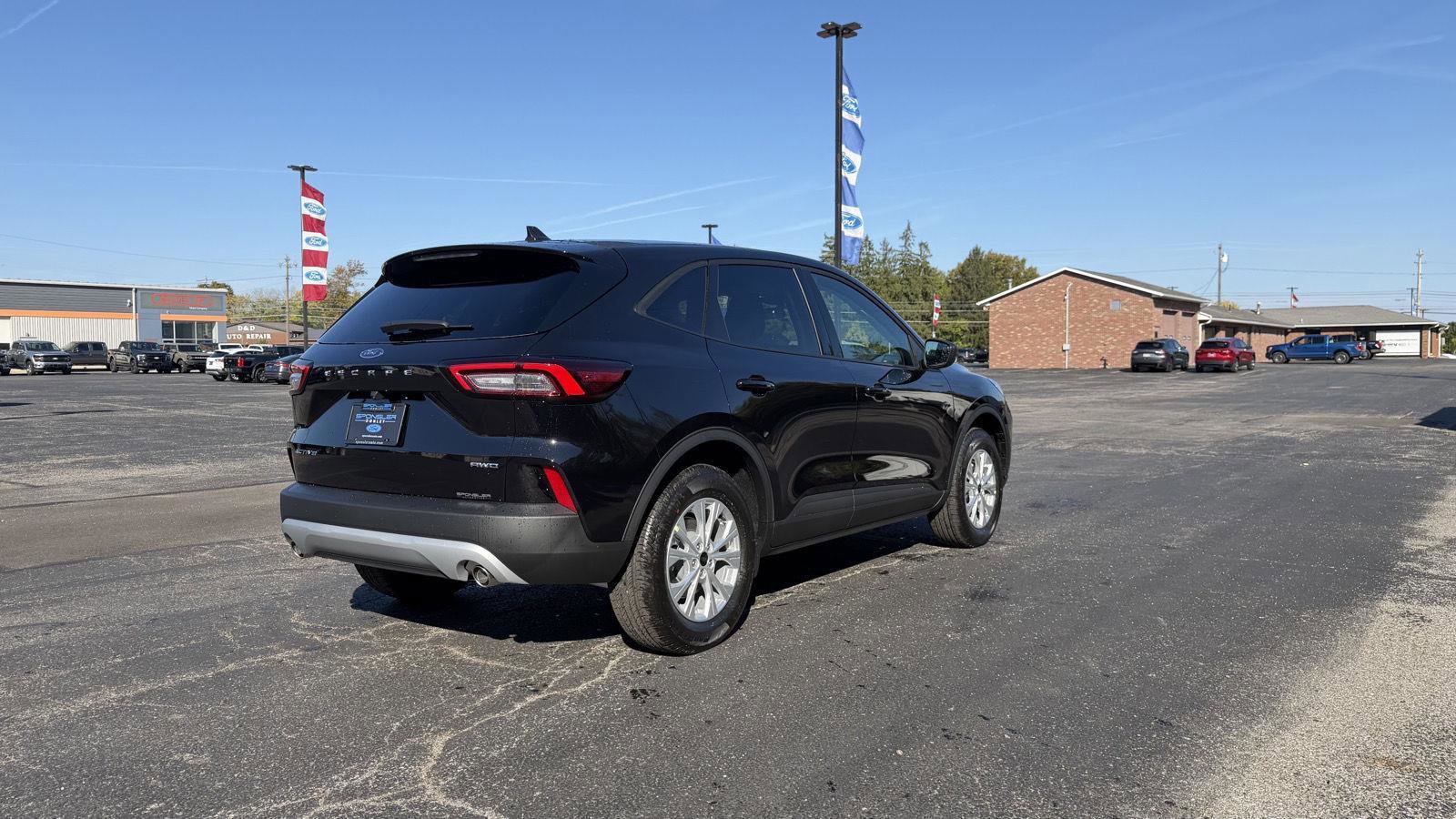 New 2026 Ford Escape Active image 3
