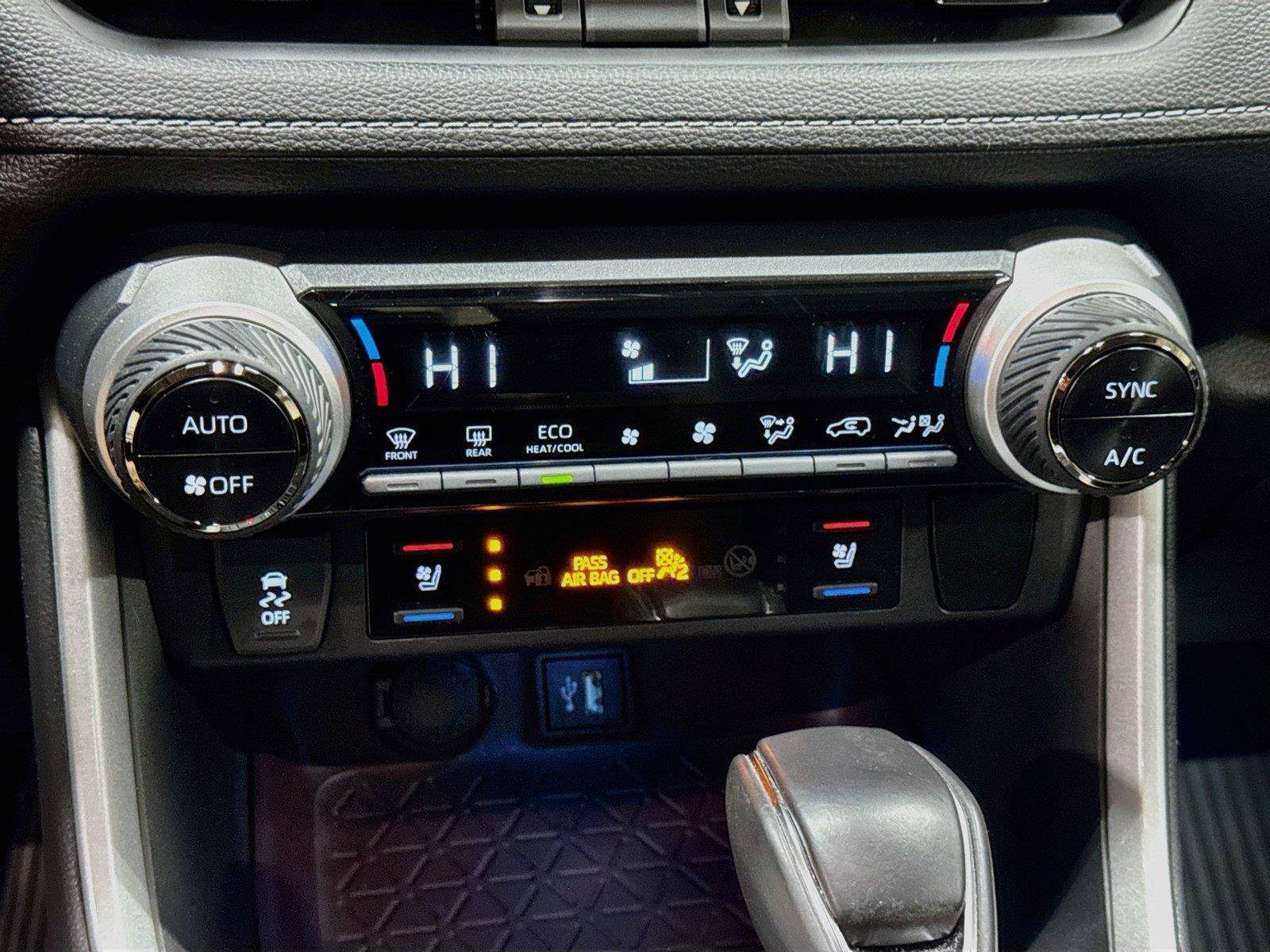 Used 2023 Toyota RAV4 Limited w/ Limited Grade Weather Package AWD/4WD image 7