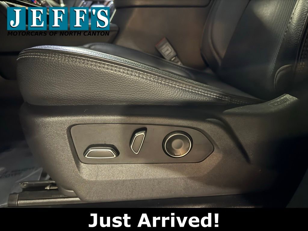 Used 2024 GMC Sierra 2500 Denali w/ Denali Reserve Package image 13