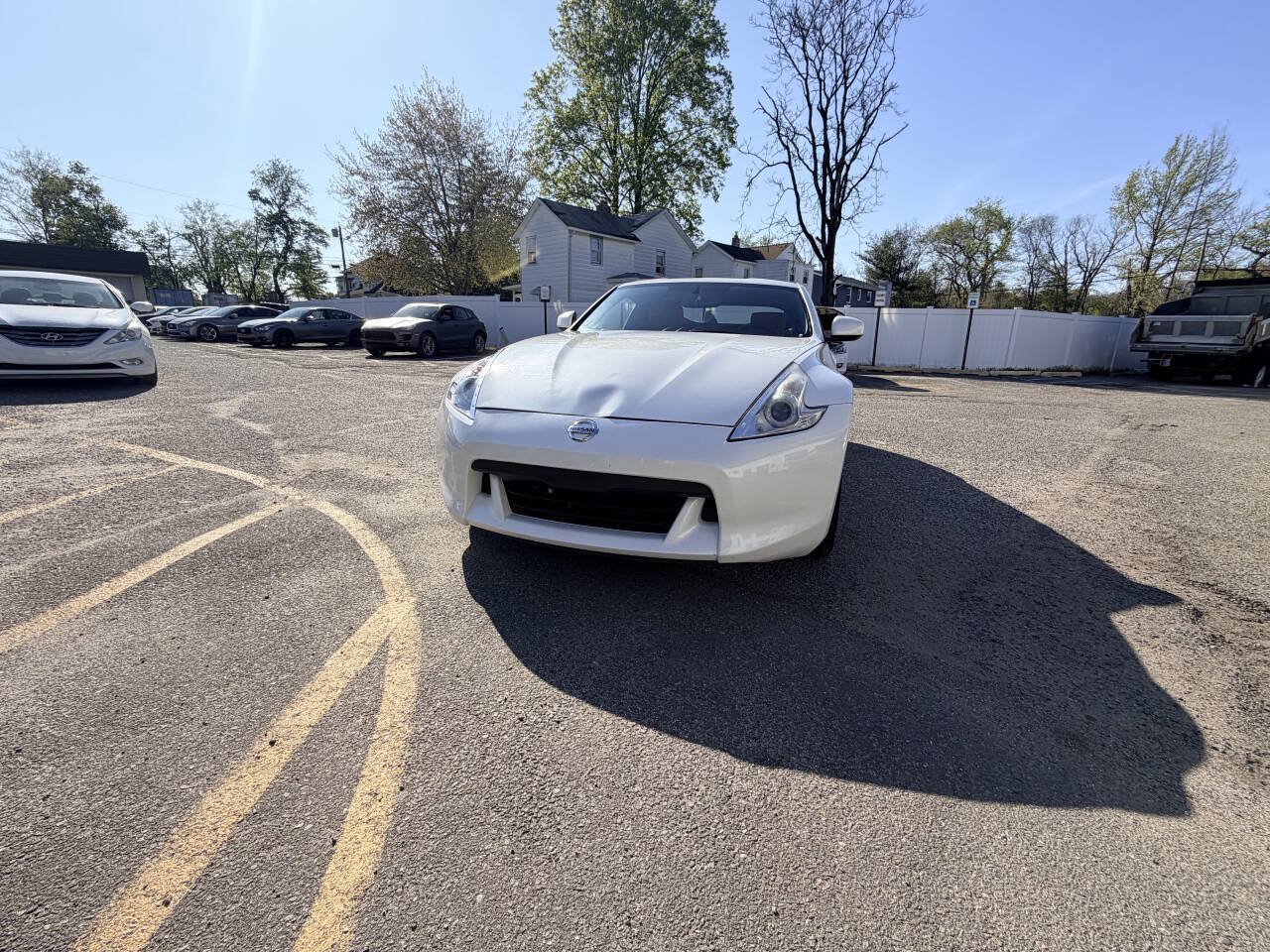 Used 2012 Nissan 370Z Touring RWD image 2