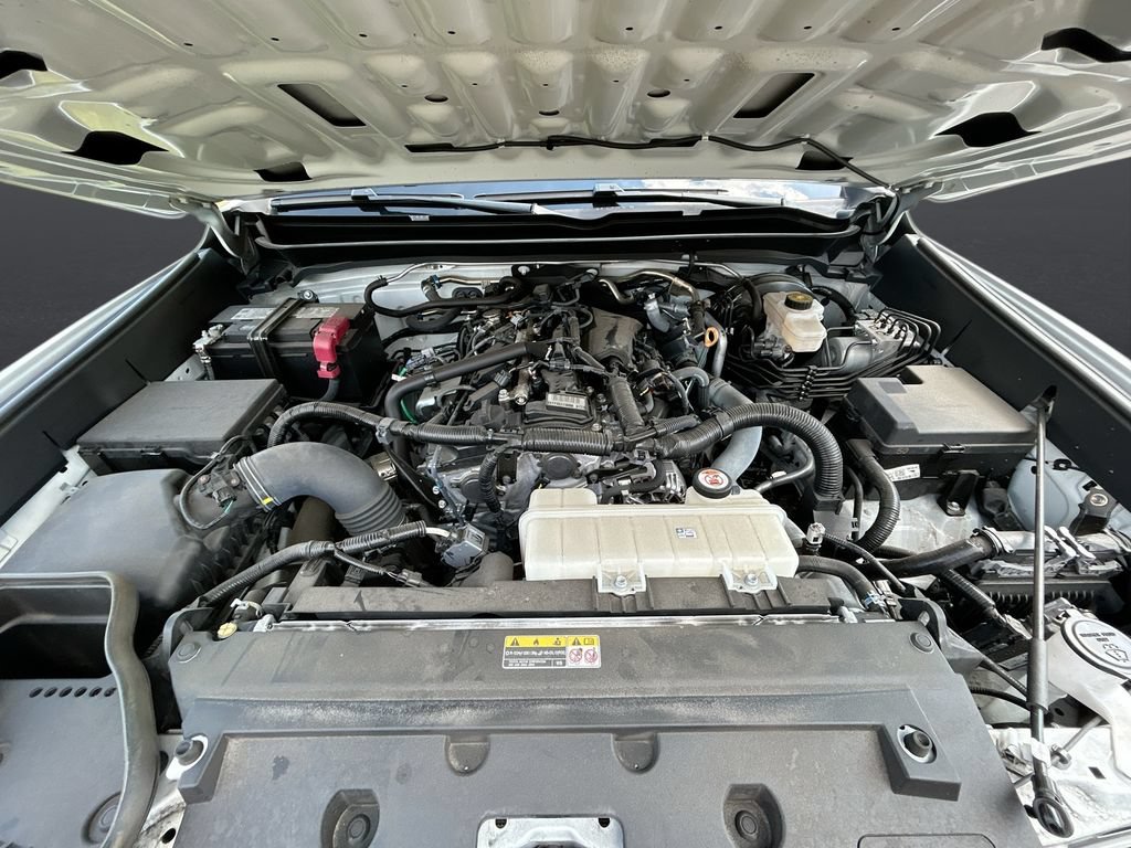Used 2024 Toyota Tacoma SR w/ SR Upgrade Package RWD image 33