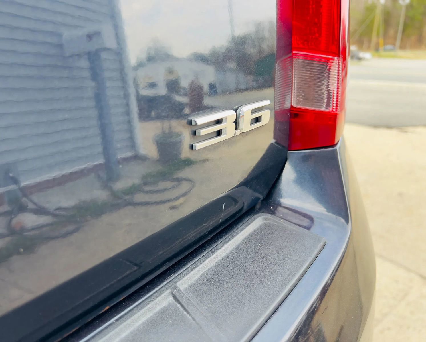 Used 2015 Cadillac SRX FWD image 10