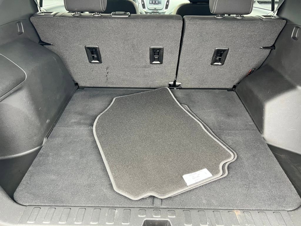 Used 2021 Chevrolet Equinox LS w/ LS Convenience Package image 17