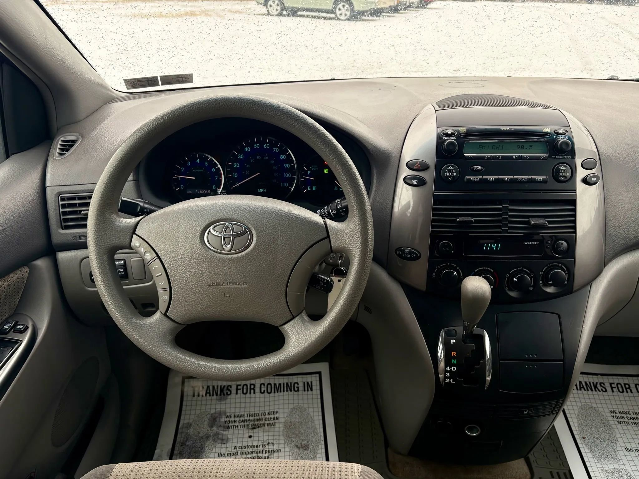 Used 2010 Toyota Sienna LE image 35