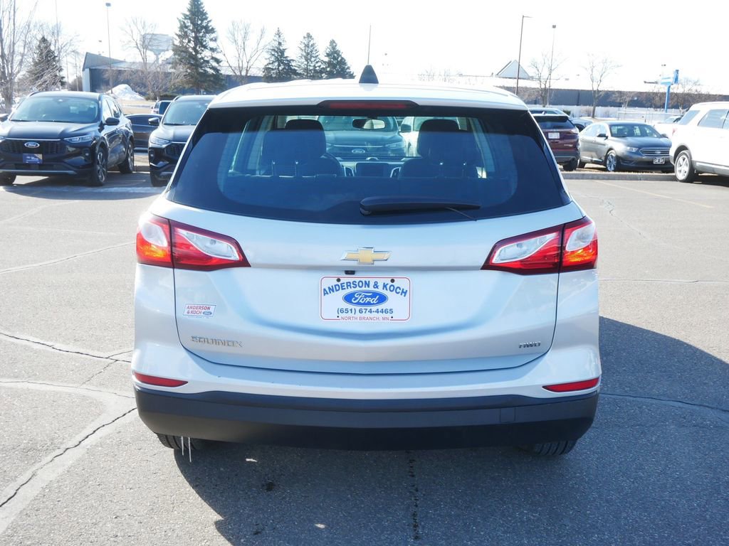 Used 2019 Chevrolet Equinox LS image 6