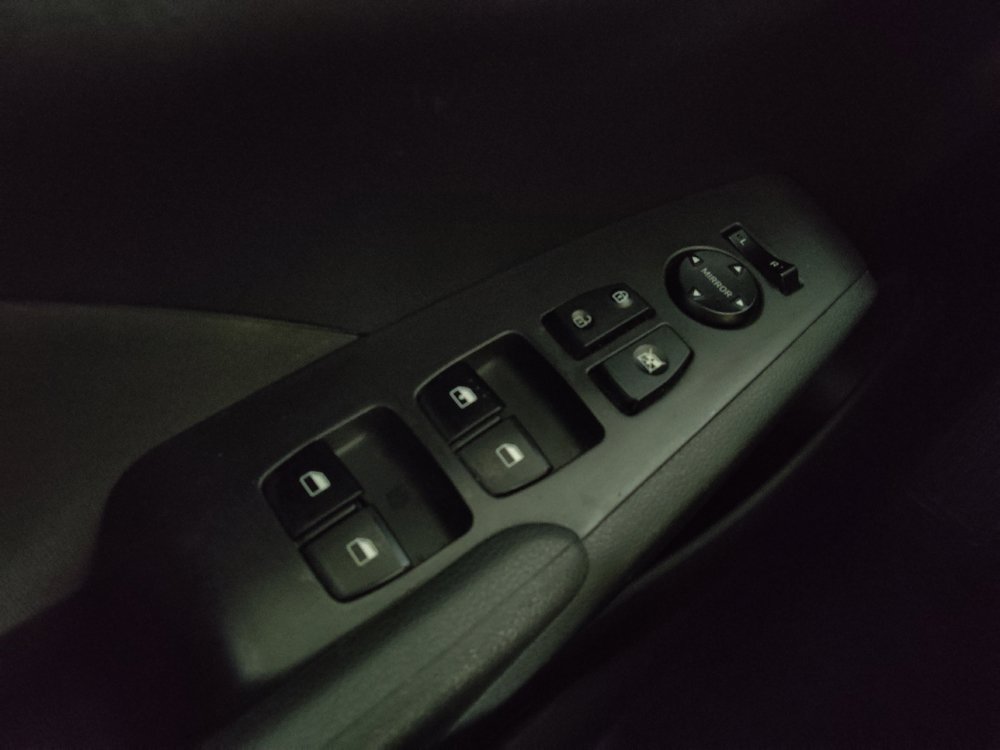 Used 2022 Hyundai Accent SE FWD image 27