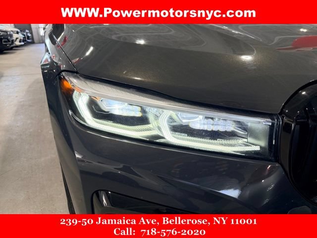 Used 2021 BMW 750i xDrive w/ Executive Package AWD/4WD image 6