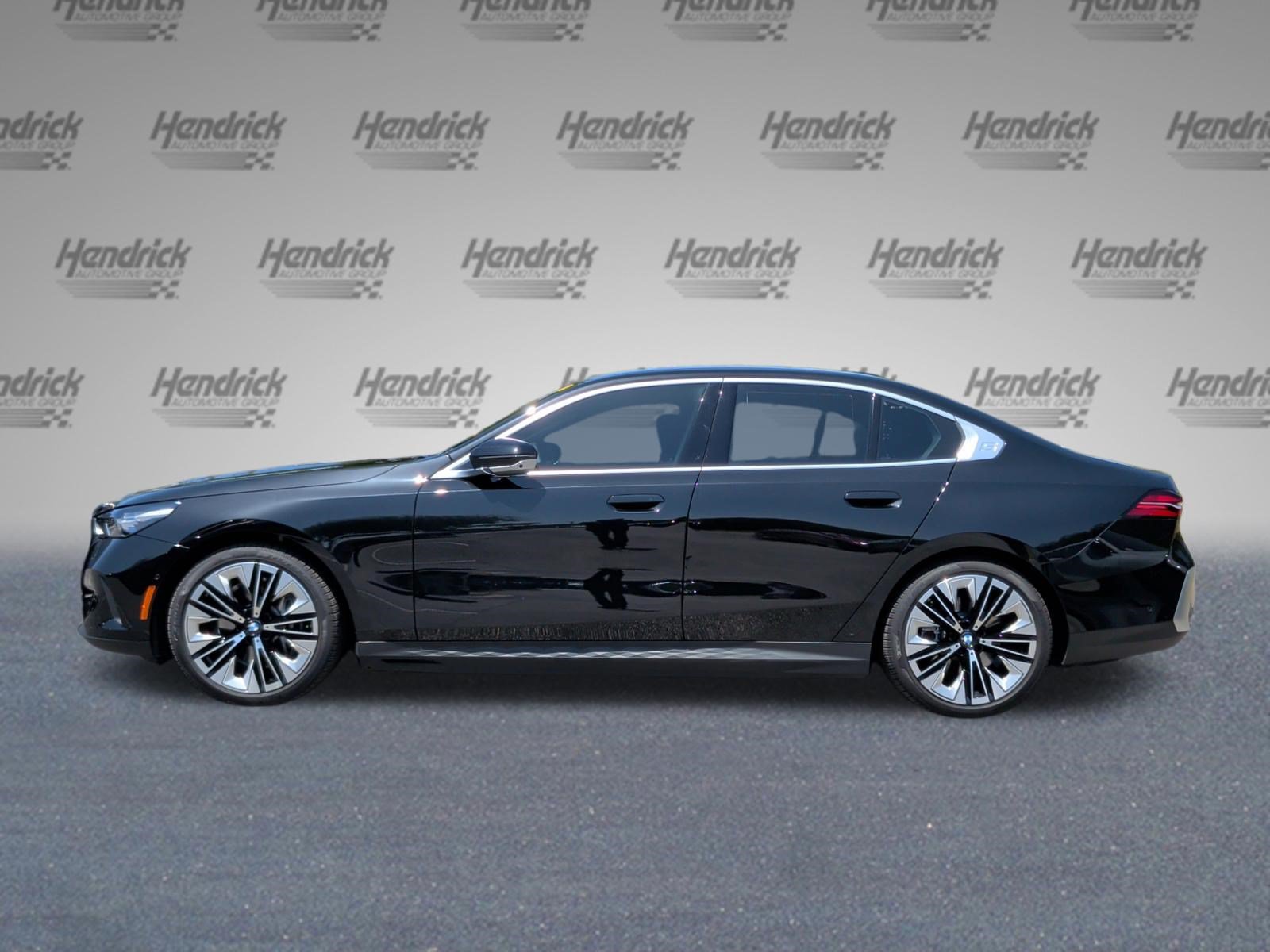 Certified 2026 BMW i5 eDrive40 RWD image 10