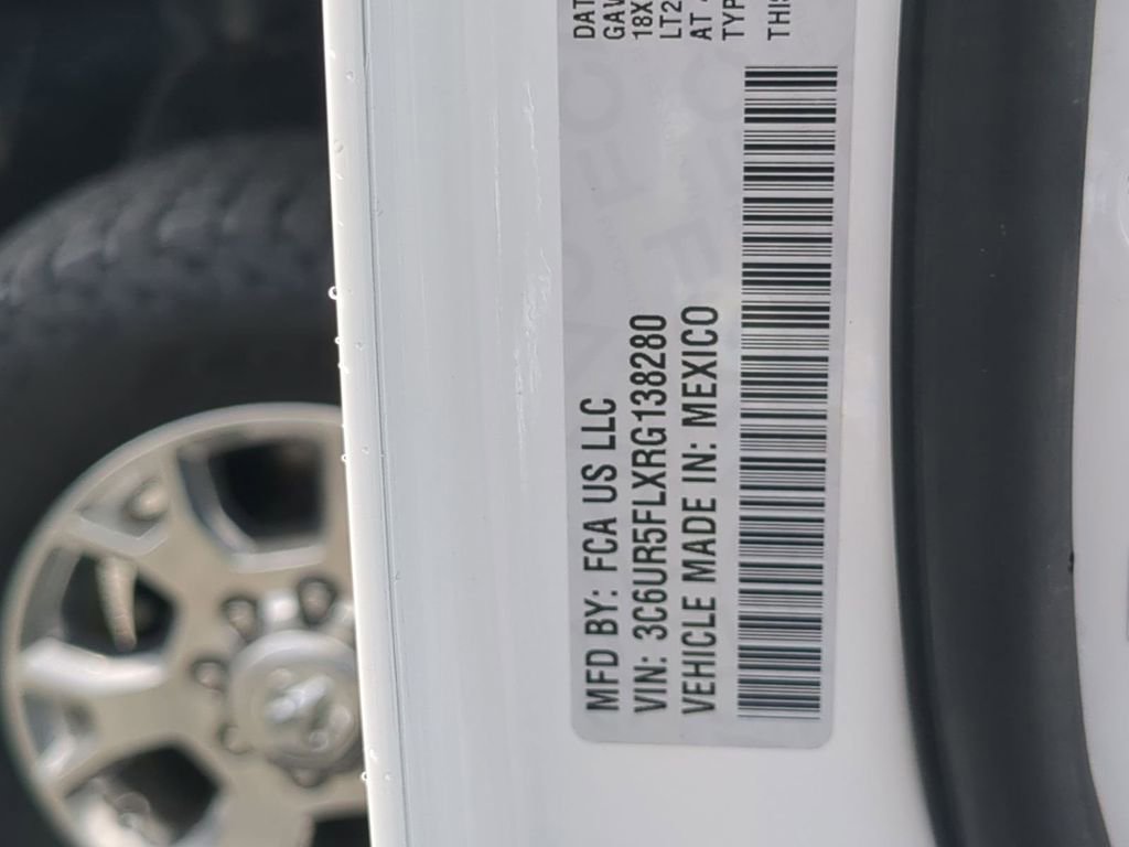 Used 2024 RAM 2500 Laramie AWD/4WD image 23