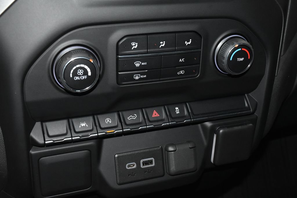 Used 2022 Chevrolet Silverado 1500 Custom AWD/4WD image 12