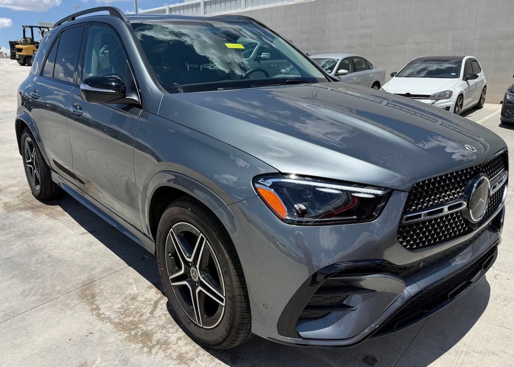 Used 2026 Mercedes-Benz GLE 450 4MATIC image 2