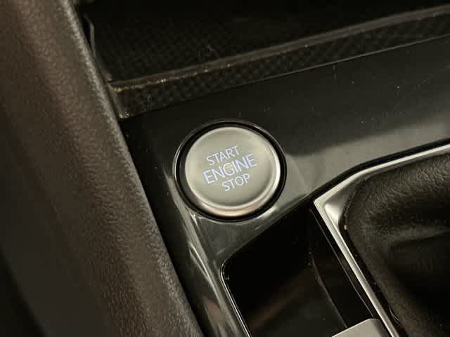 Used 2024 Volkswagen Tiguan SEL R-Line AWD/4WD image 11