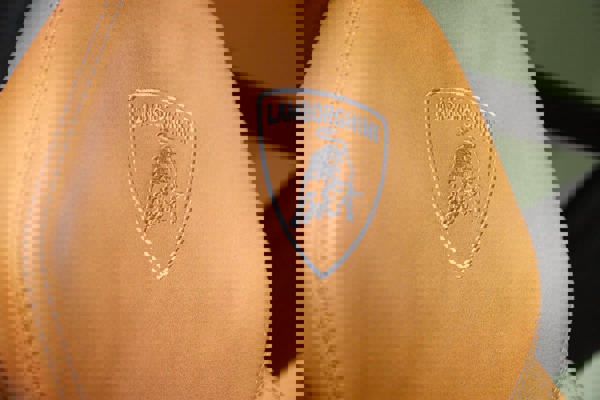 Used 2019 Lamborghini Urus image 16