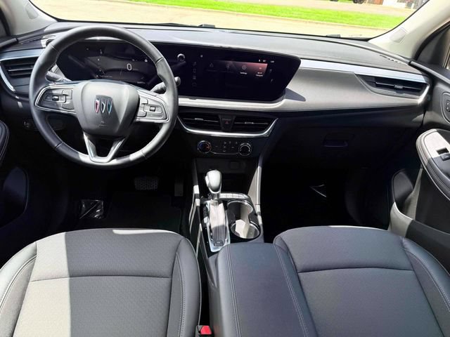 Used 2024 Buick Encore GX Preferred AWD/4WD image 14