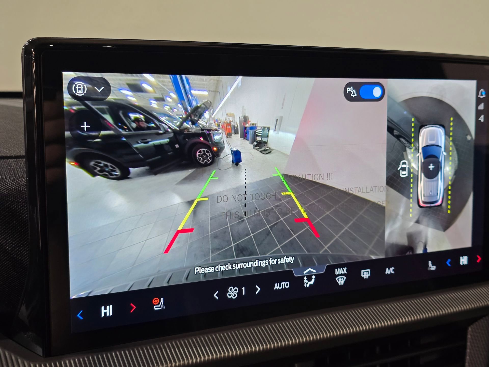 New 2026 Ford Explorer ST-Line w/ ST-Line Street Pack image 30