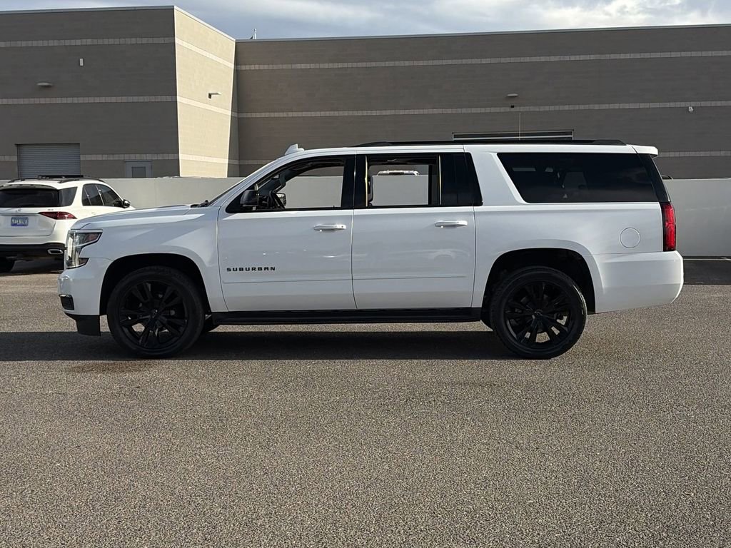 Used 2020 Chevrolet Suburban Premier AWD/4WD image 31